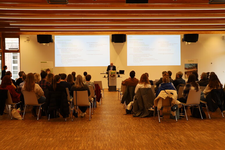 Masterabschlussfeier an der katho in Paderborn