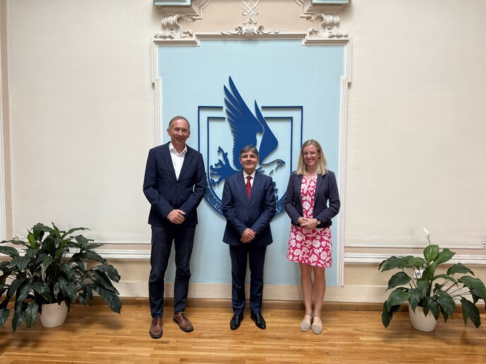 V.l.n.r.: Bernward Robrecht, Prof. Dr. Sorin Radu, Magdalena Koy