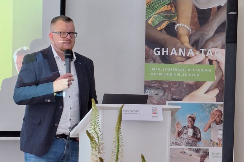 Wie groß das Ghana-Netzwerk ist, machte Nicolai Roerkohl vom Ghana-Forum NRW e.V. deutlich.
