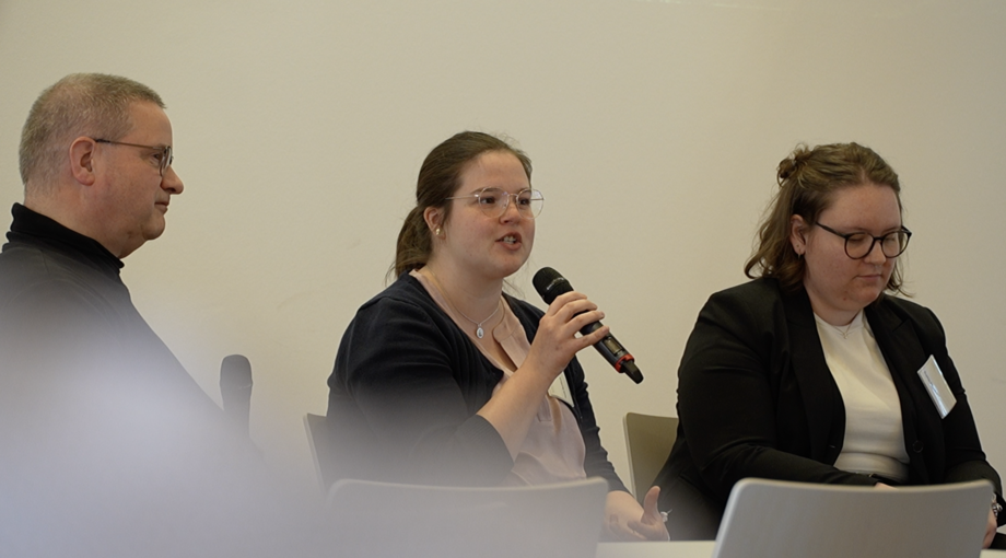 Prof. Dr. Tolksdorf, Paula Buchholz, Sophia Spieth