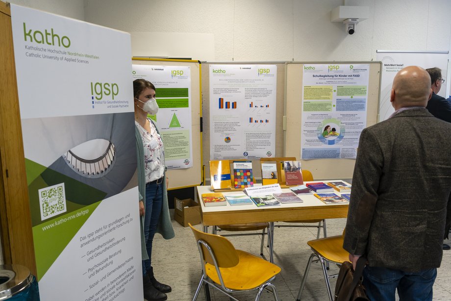Institute stellen sich vor.