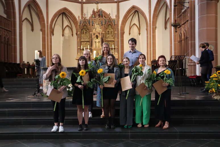 Absolvent_innen Studiengang Angewandte Pflegewissenschaft, B.Sc.