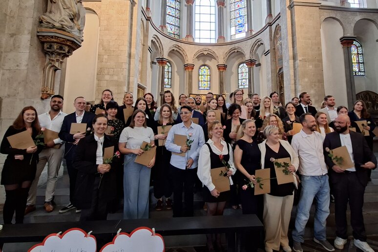 Gruppenfoto des Bachelor Pflegepädagogik