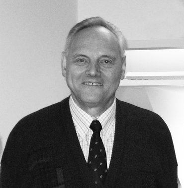 Portraitfoto des verstorbenen Prof. Dr. theol. Klaus Hollmann